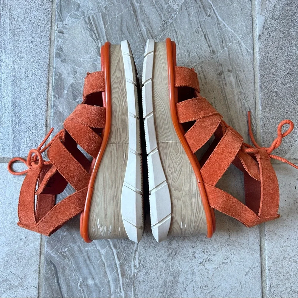 Sorel Women’s Joanie III Lace Wedge Retro Sandals In Desert Sun Chalk Size 8